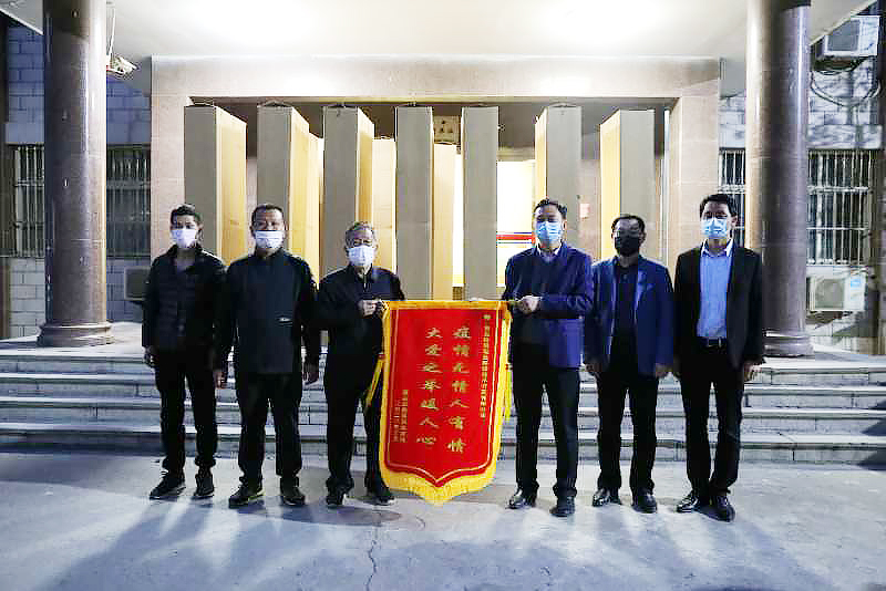 盼春暖花開，學子歸來。路博環保為多所院校捐贈防疫物資